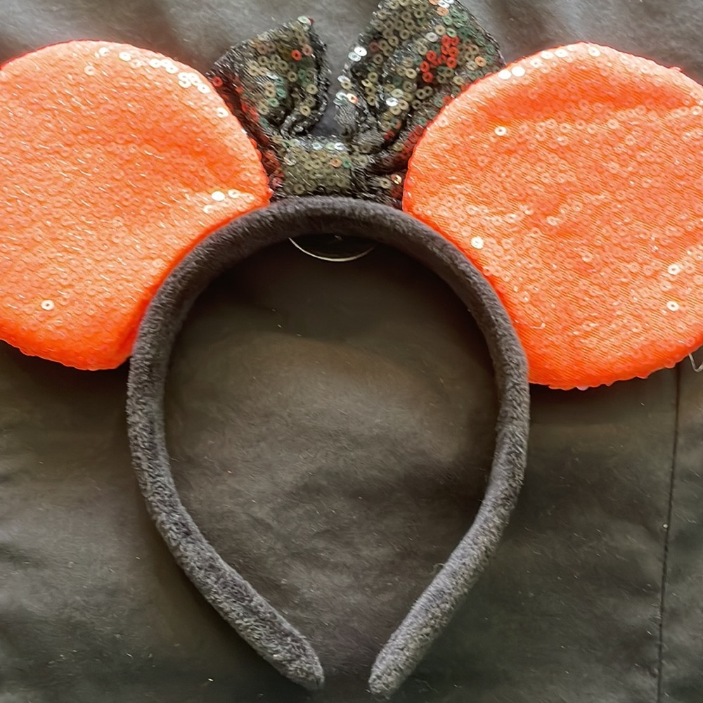 Mickey Mouse Ears - Picture 3 of 3